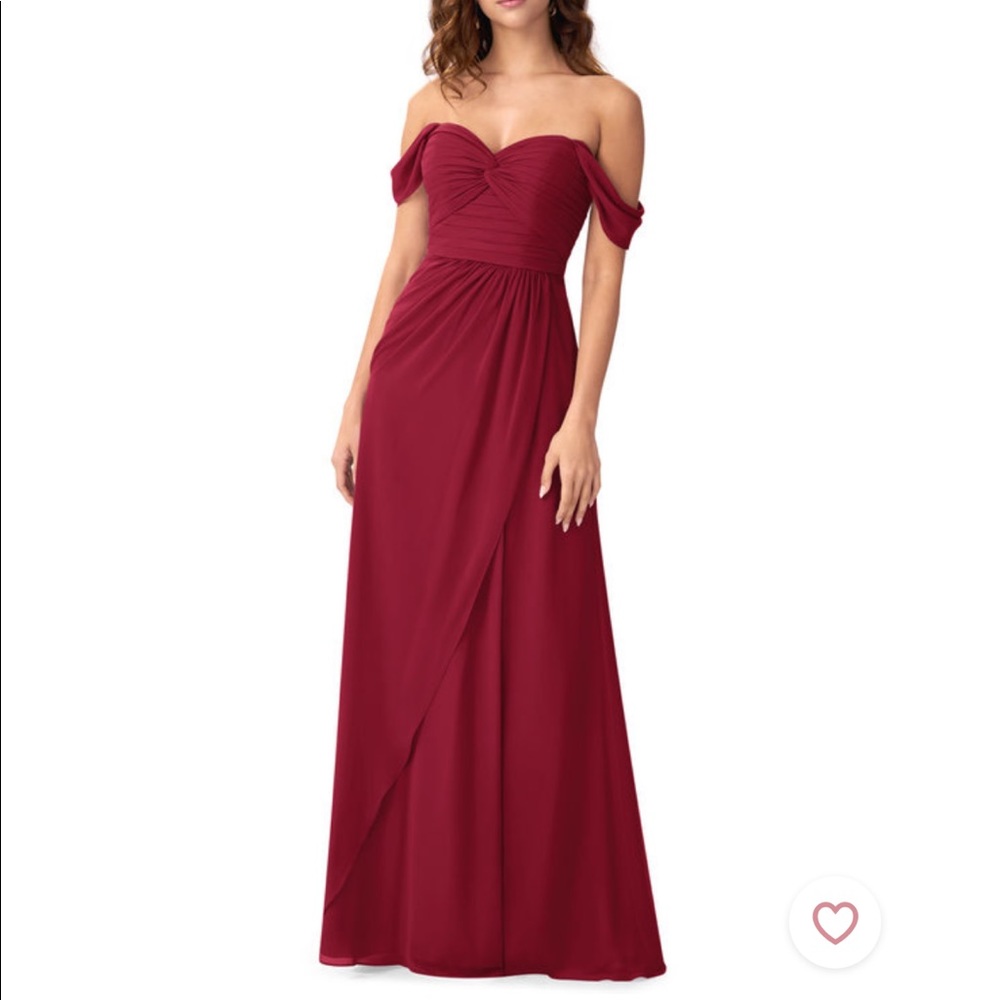 Formal Maxi Dress 🤍